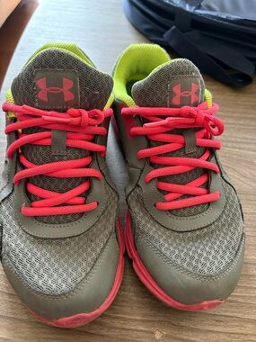 Under Armour Neon Yellow UI-Green and Pink Mesh Athletic Shoe